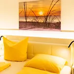 公寓 Exklusive Ferienwohnung Traum Perle 诺德代希